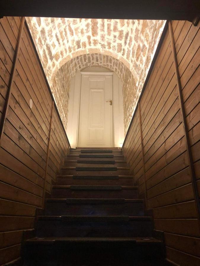 Soul Boutique Hotel Monodendri Bagian luar foto