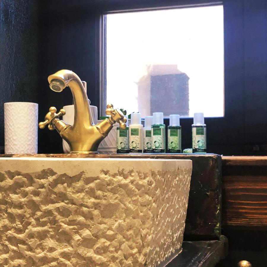 Soul Boutique Hotel Monodendri Bagian luar foto