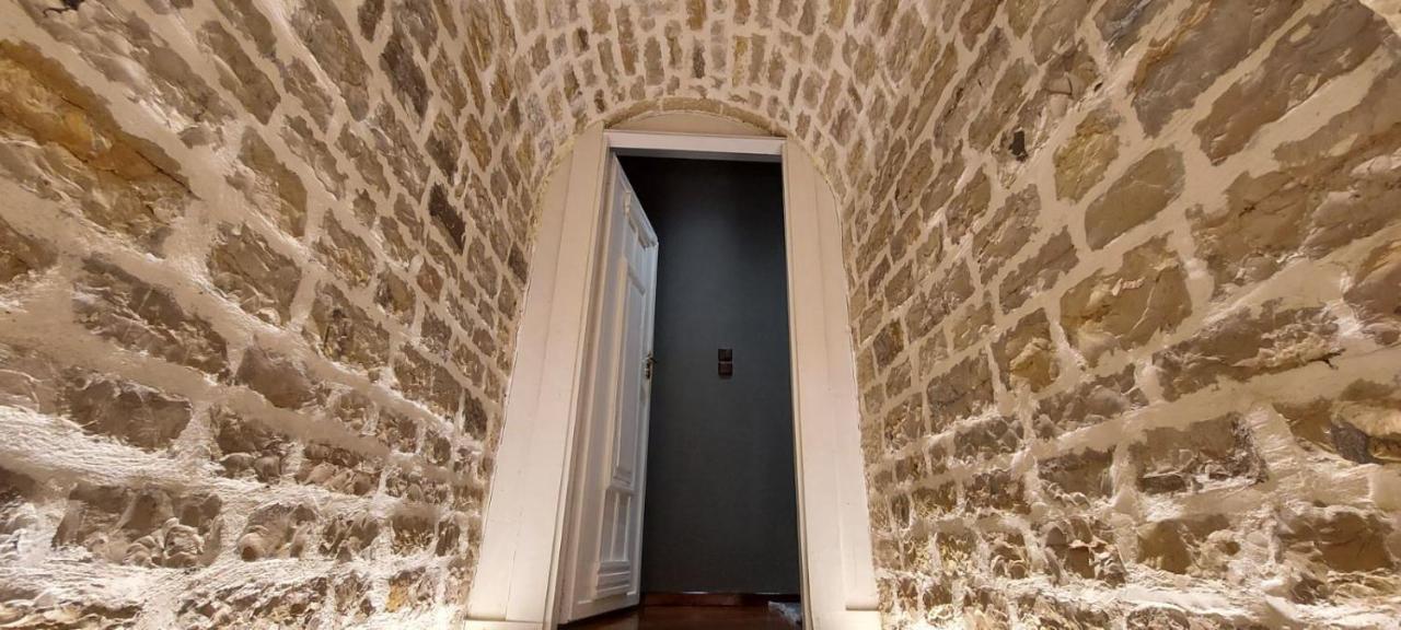 Soul Boutique Hotel Monodendri Bagian luar foto
