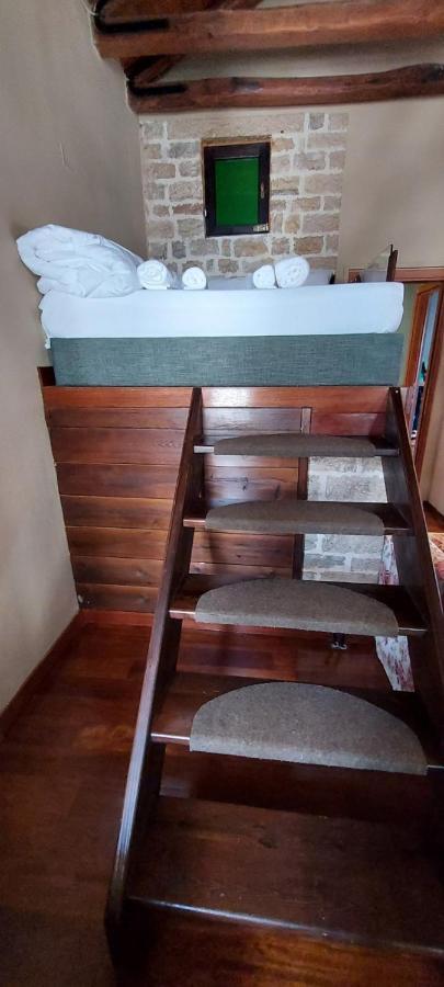 Soul Boutique Hotel Monodendri Bagian luar foto