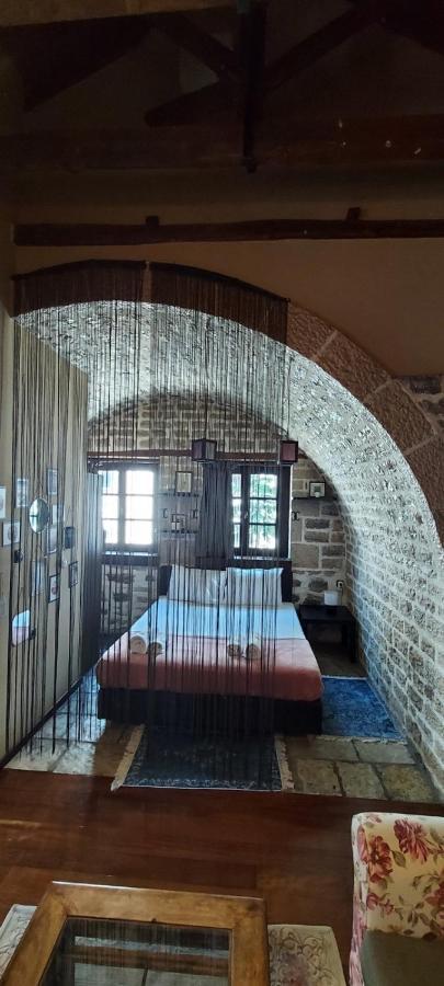Soul Boutique Hotel Monodendri Bagian luar foto